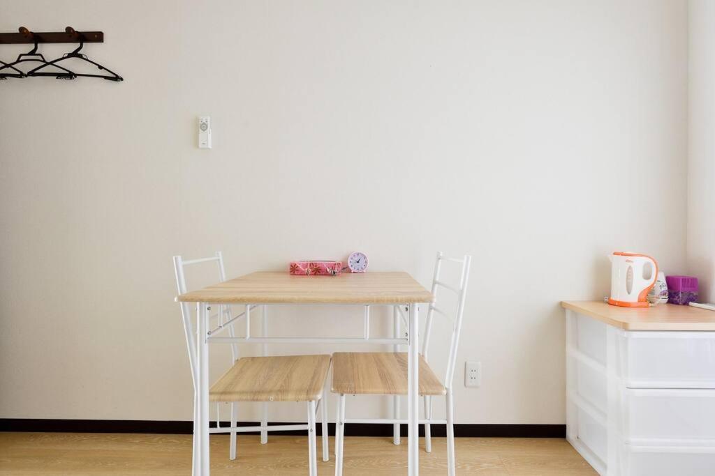 אוסקה Keimei Guest House מראה חיצוני תמונה