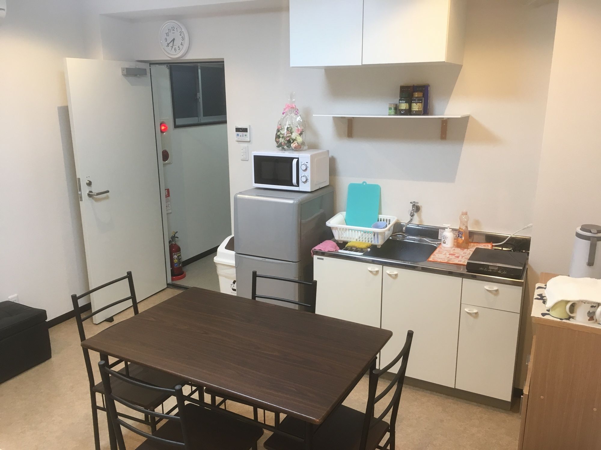אוסקה Keimei Guest House מראה חיצוני תמונה